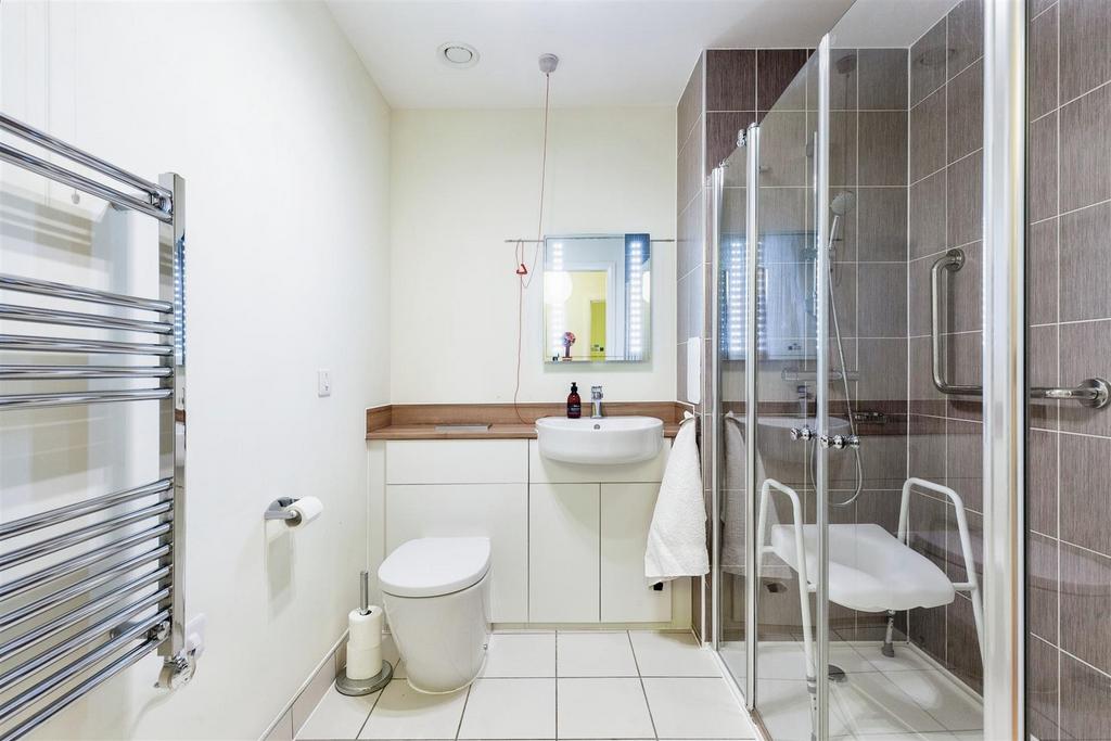Shower Room 15 BC.jpg