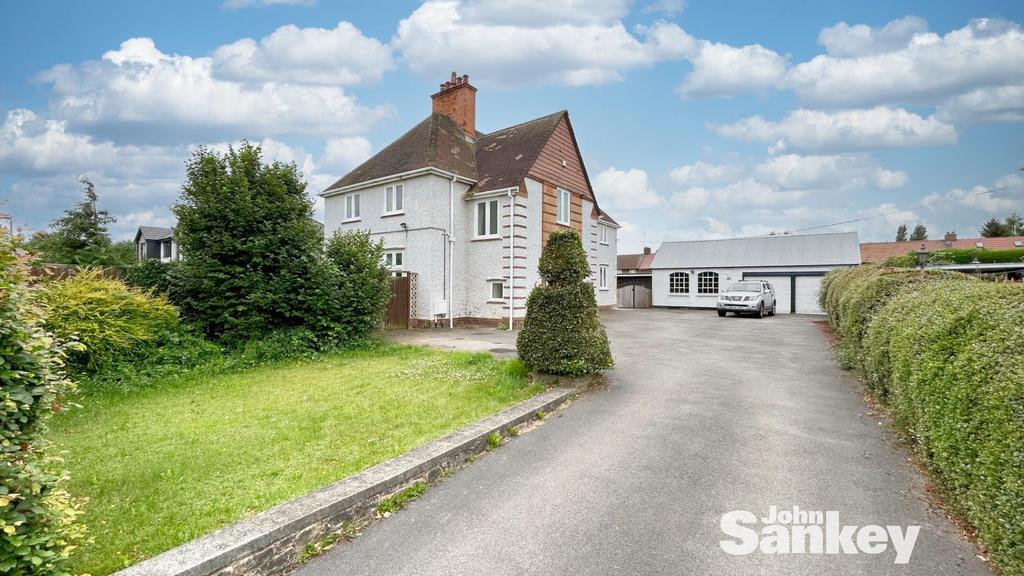 Langwith Drive, Langwith, Mansfield 5 bed detached house for sale £