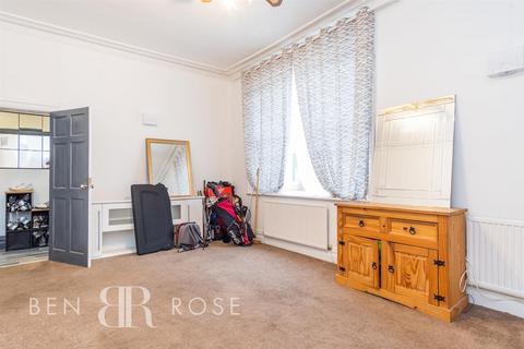 1 Swallow Avenue, Penwortham, Preston, PR1 9RN