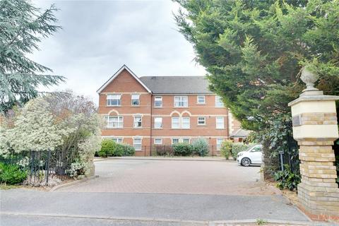 2 bedroom flat for sale, Cobham Close, Enfield, EN1