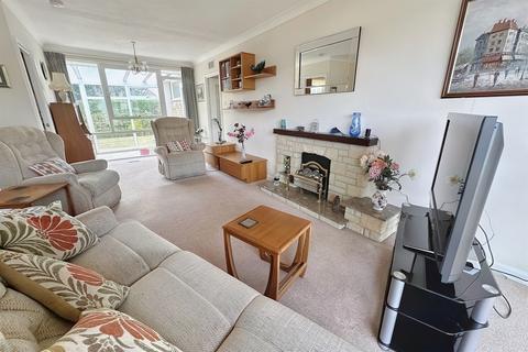 3 bedroom detached bungalow for sale, Ferndown