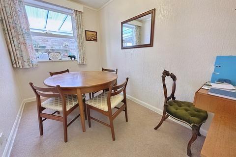 3 bedroom detached bungalow for sale, Ferndown