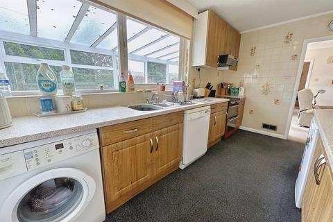 3 bedroom detached bungalow for sale, Ferndown