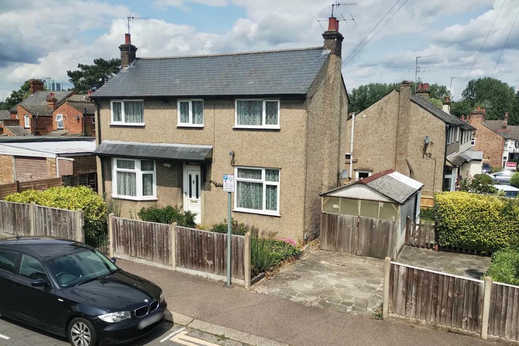 Henry Street, Apsley 3 bed detached house for sale £475,000