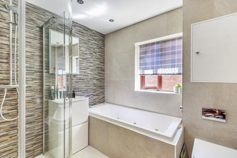 1 Ashburn Croft, Wetherby, LS22 5RE