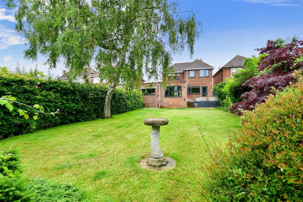 Balfour Road, Walmer, Deal, Kent 3 bed detached house for sale £500,000