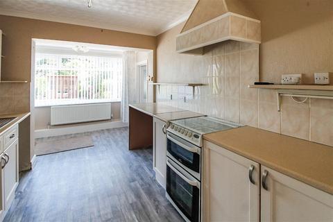 10 Eversley Close, Rhyl, LL18 4US