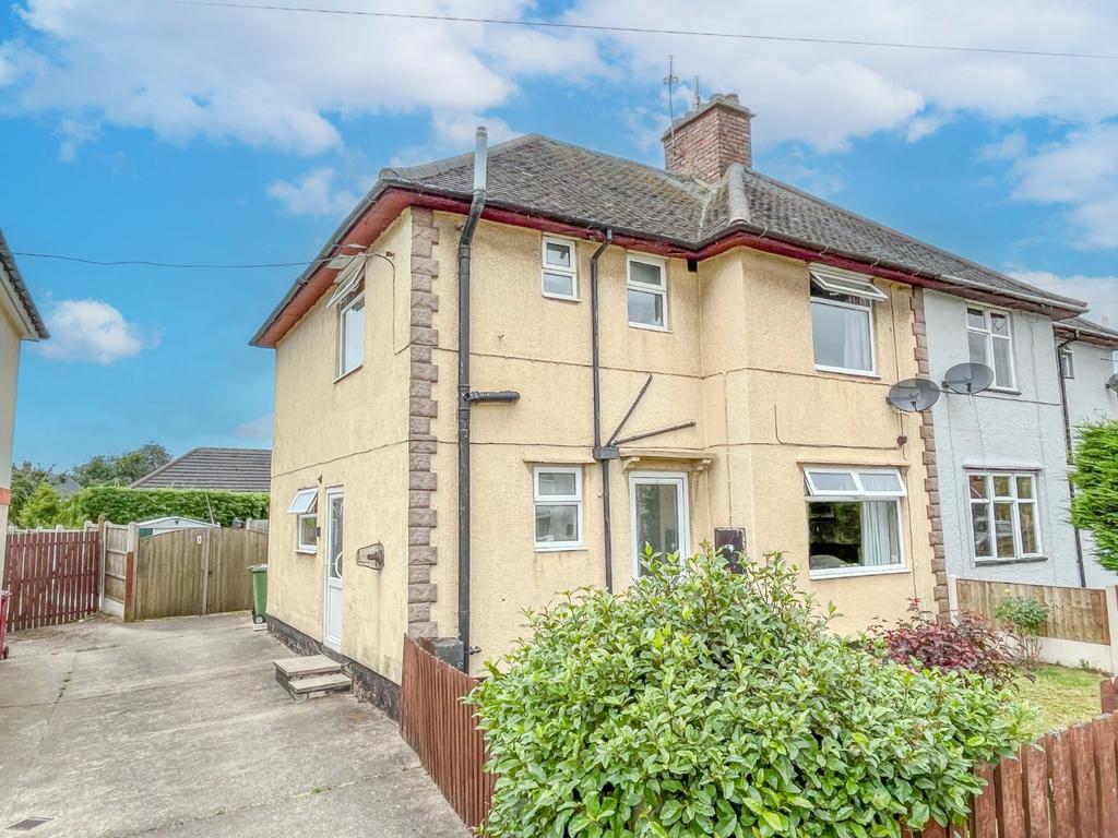 Redbourn Way, Scunthorpe, North Lincolnshire, DN16 3 bed semidetached house £95,000