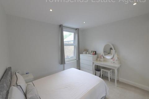 1 bedroom flat to rent, Rofant Road, Northwood HA6