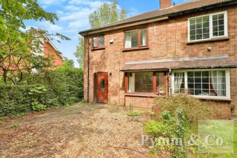 4 bedroom semi-detached house to rent, Bowthorpe Road, Norwich NR5