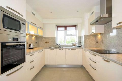 3 bedroom apartment to rent, Avenue Road, St John's Wood, London, NW8