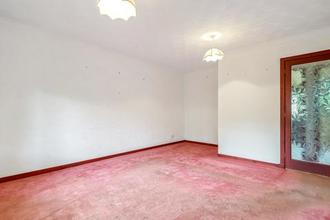 11 Silvan Place, Clarkston, Glasgow, G76 8HJ