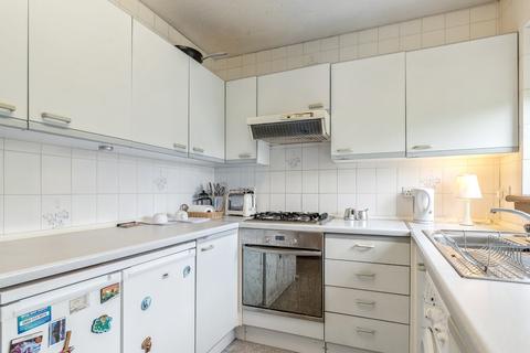 11 Silvan Place, Clarkston, Glasgow, G76 8HJ