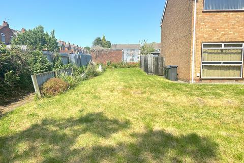 3 bedroom end of terrace house for sale - Lyons Grove, Birmingham, West Midlands