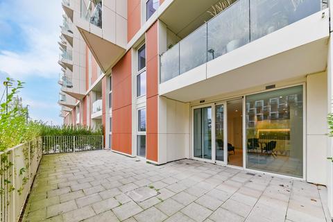 2 bedroom apartment for sale, Carrick House, Royal Wharf, London, E16