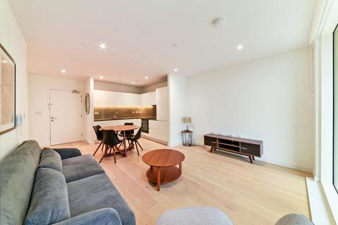 2 bedroom apartment for sale, Carrick House, Royal Wharf, E16