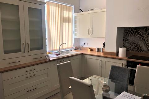 undefined, Castleford, WF10