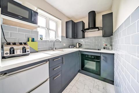 1 bedroom flat for sale, Pond Cottage Lane, West Wickham