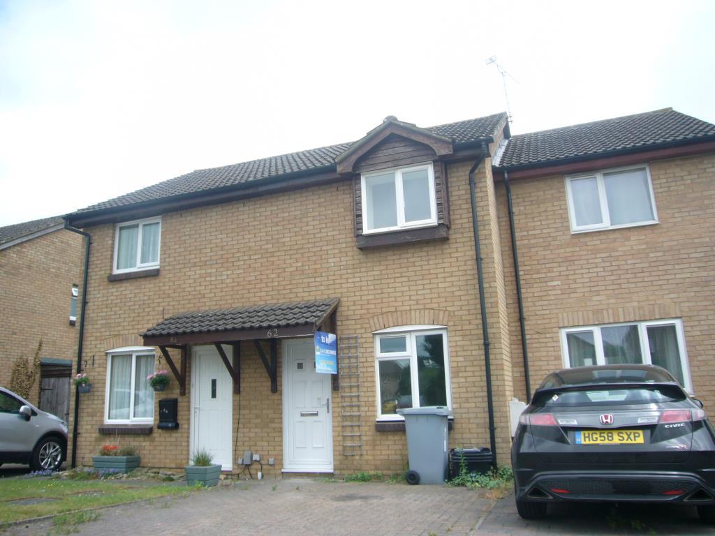 Glenmore Road, Carterton, Oxon, OX18 1TY 2 bed terraced house £1,100