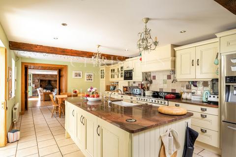 6 bedroom house for sale, La Rue de la Garenne, Trinity, Jersey. JE3 5FE