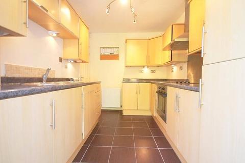 2 bedroom apartment to rent, Warren Court, Chigwell, Essex, IG7