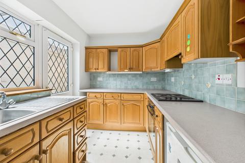2 bedroom semi-detached bungalow for sale, Chapel Hill, Speen