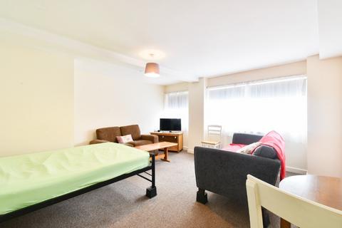 1 bedroom flat to rent, Gladstone Street, Norwich, NR2