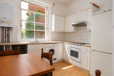 3 bedroom flat to rent, Millman Street, Holborn, London, WC1N