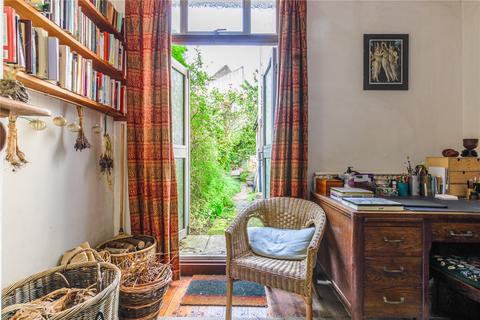 32 Kingston Road, Bristol, BS3 1DP