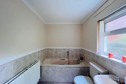 3 bedroom semi-detached house for sale - Scwrfa Road, Scwrfa, Tredegar