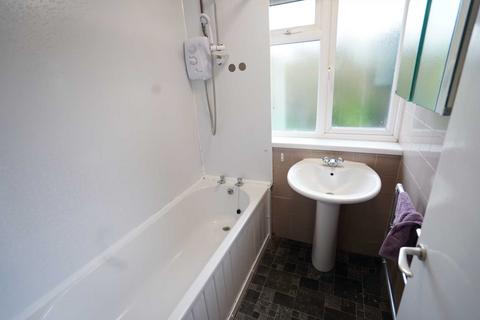 3 bedroom end of terrace house to rent, Rufus Close, Lewes