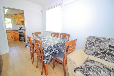 59 Compton Place, Watford, WD19 5HF