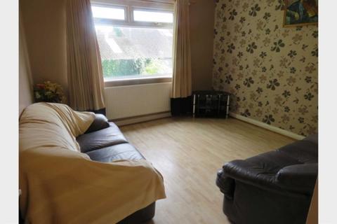 2 bedroom flat for sale, Newport Road, Cardiff