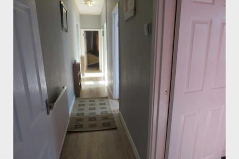 2 bedroom flat for sale - Newport Road, Cardiff