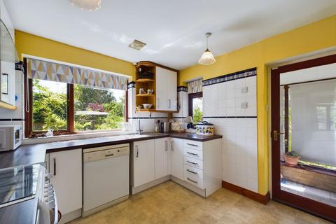 The Bungalow Bakers Lane, Walgrave, Northampton, NN6 9QL