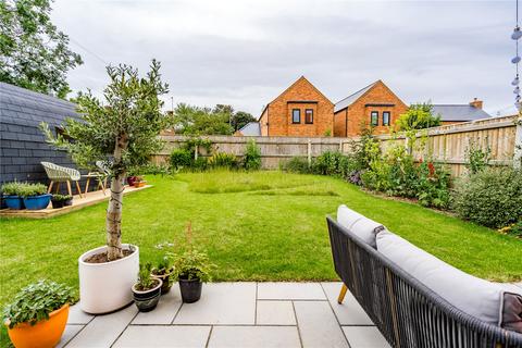 4 bedroom semi-detached house for sale, The Green, Cheapside, Waltham, DN37