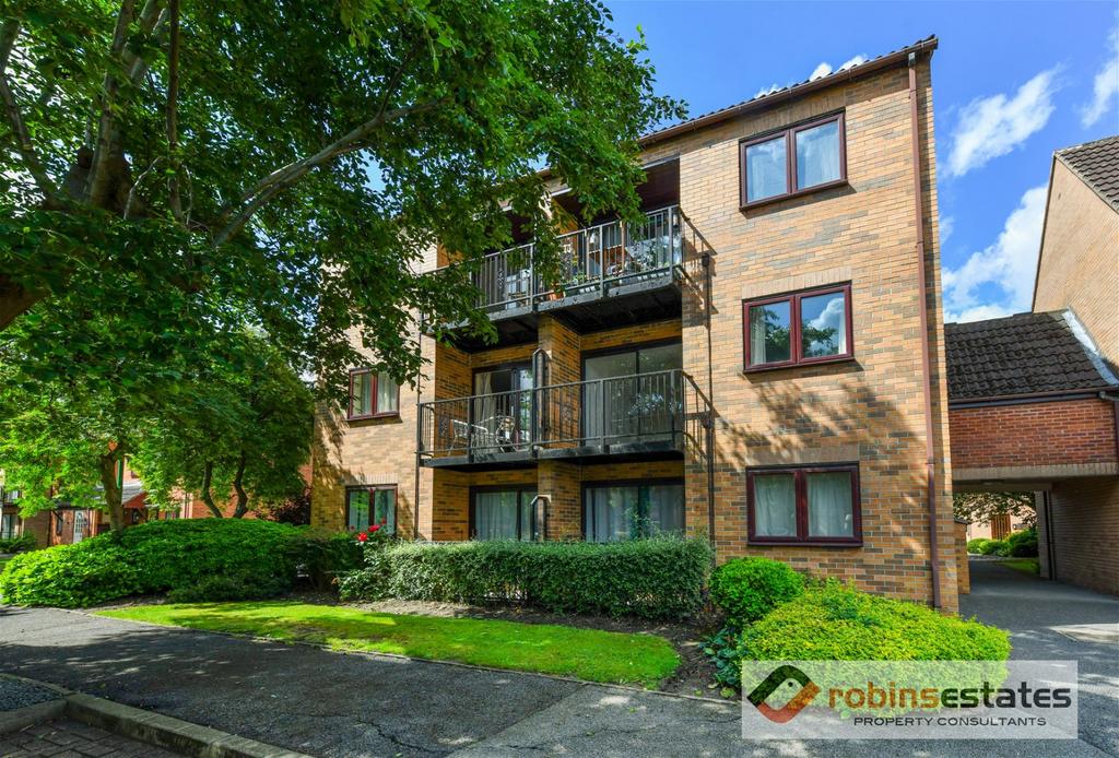 Heron Wharf, Nottingham, NG7 1GF 2 bed flat for sale £175,000