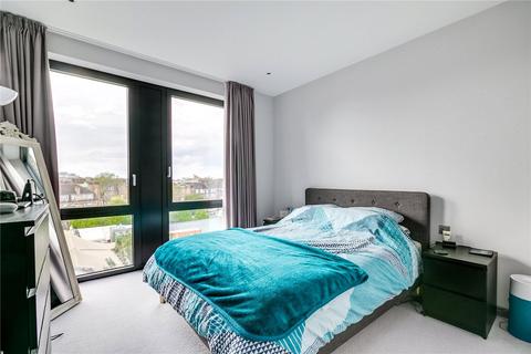 2 bedroom apartment for sale, Cummings House, 11 Chivers Passage, London, SW18