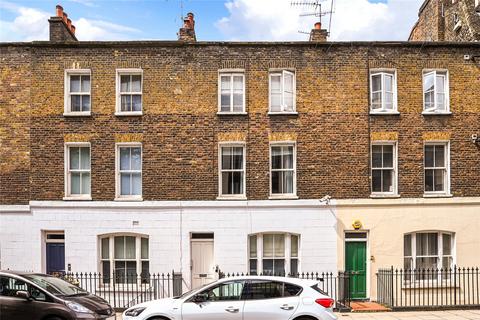 Studio to rent, Chiltern Street, Marylebone, London, W1U