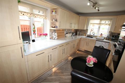 8 Eden Close, Barugh Green, Barnsley, S75 1RA