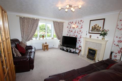 8 Eden Close, Barugh Green, Barnsley, S75 1RA