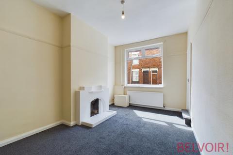 3 bedroom terraced house to rent, Lower Mayer Street, Hanley, Stoke-on-Trent, ST1