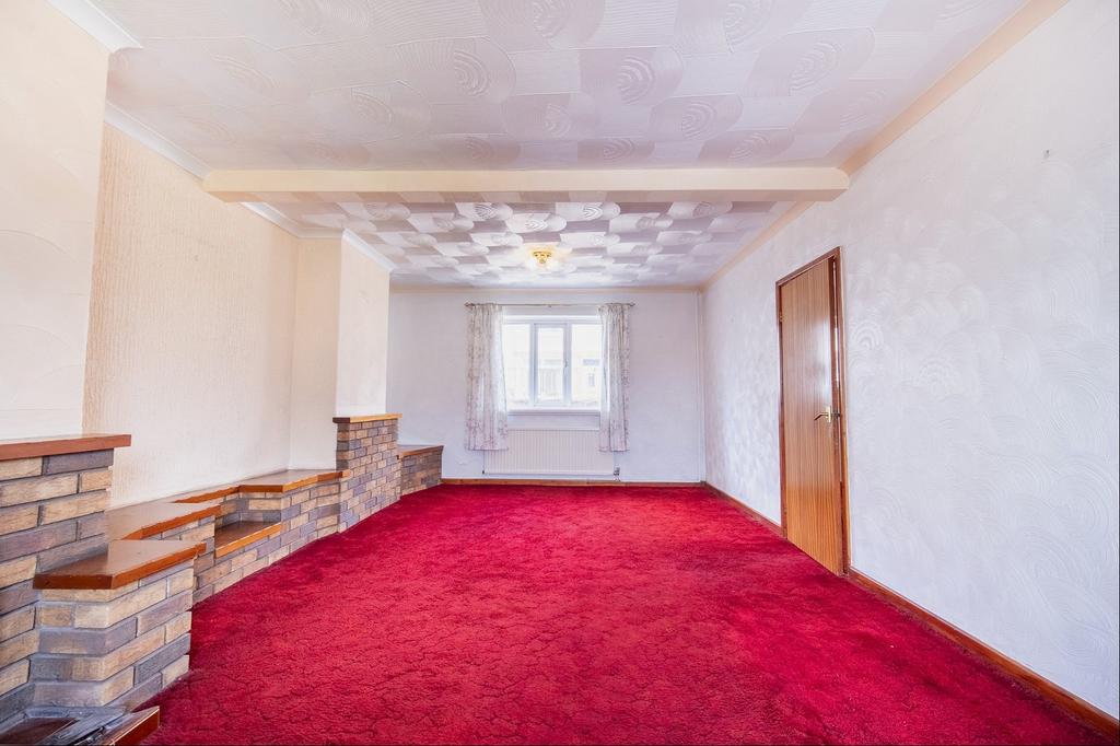 Mildred Street, Beddau, Pontypridd, CF38 2AW 3 bed terraced house for