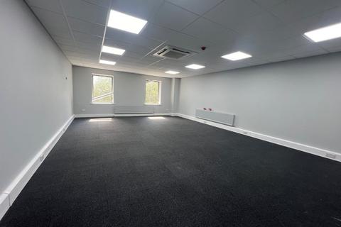 Industrial unit to rent, Broadgate, Oldham OL9