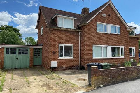 4 Pond Meadow, Guildford, GU2 8LF