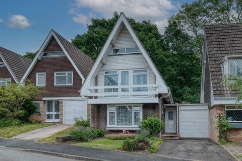 35 Grafton Close, Redditch, B98 7TR