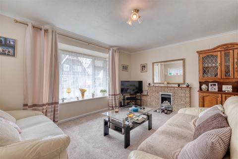 35 Grafton Close, Redditch, B98 7TR