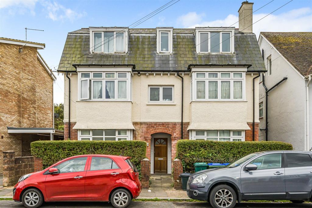 Stocker Road, Bognor Regis, PO21 1 bed flat £110,000