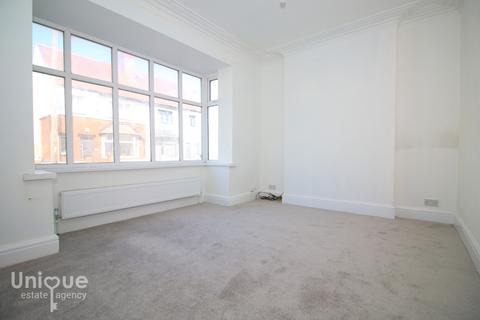 15 Cliff Place, Blackpool, FY2 9JT