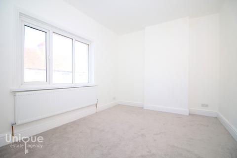 15 Cliff Place, Blackpool, FY2 9JT